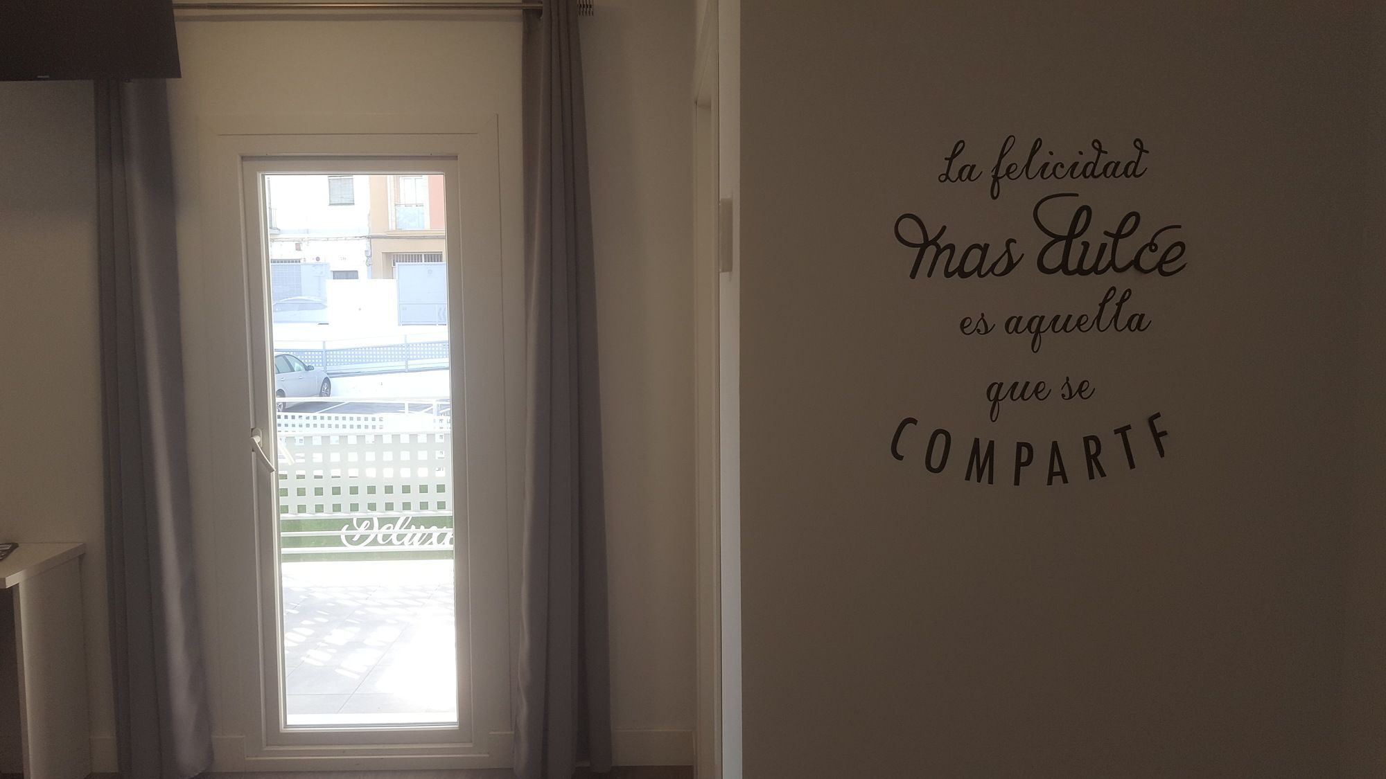Deluxe Hostels & Suites 梅里达 外观 照片